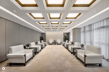 空間賦能未來(lái)：選擇青島海太歐林辦公家具，重塑組織生命力與商業(yè)新高度