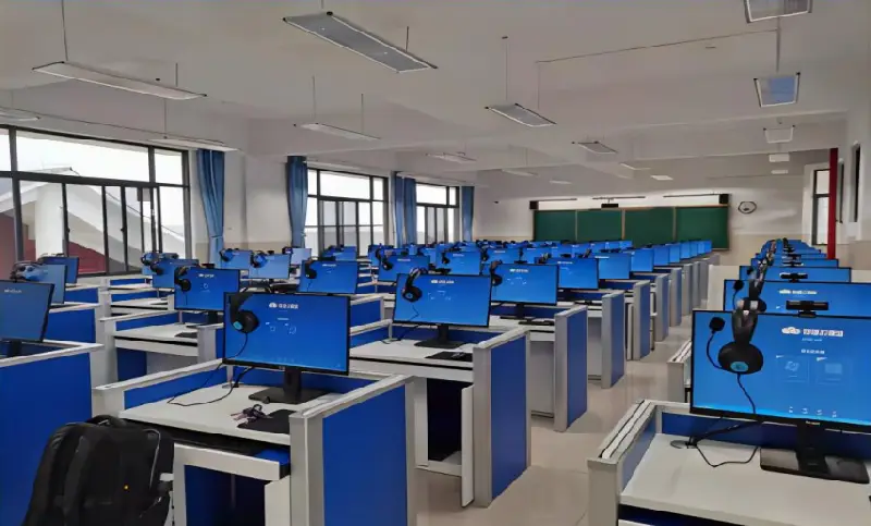 探討自動(dòng)升降考試桌生產(chǎn)廠選哪家好，產(chǎn)品質(zhì)量是關(guān)鍵