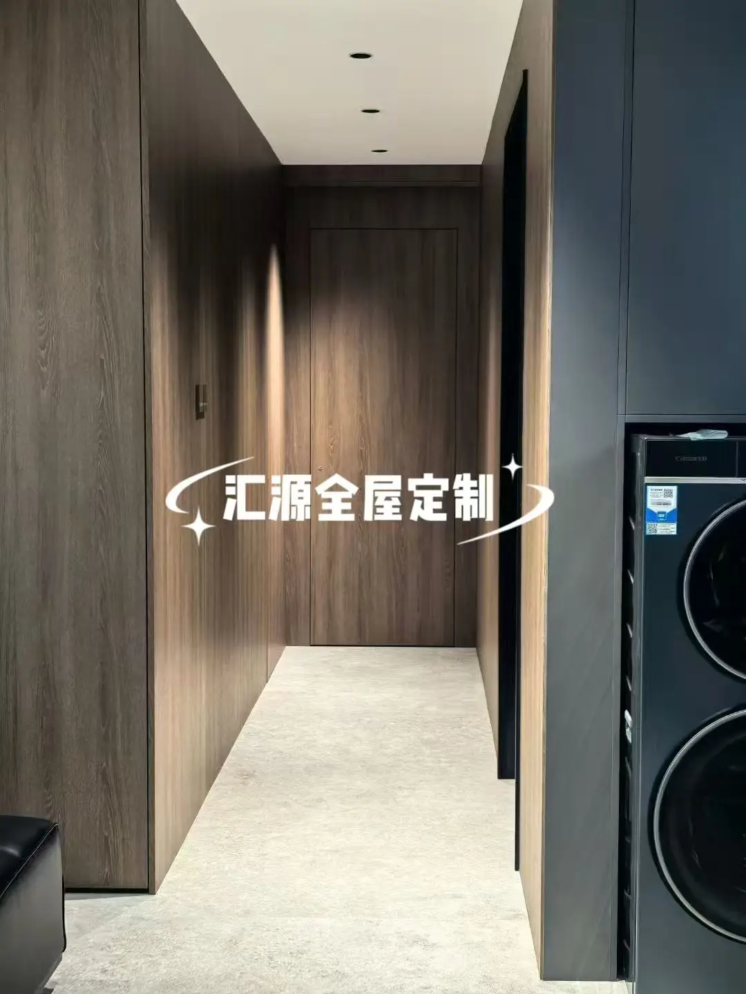 定制櫥柜生產(chǎn)廠和整體定制櫥柜供應(yīng)企業(yè)怎么選？這里有專業(yè)解答